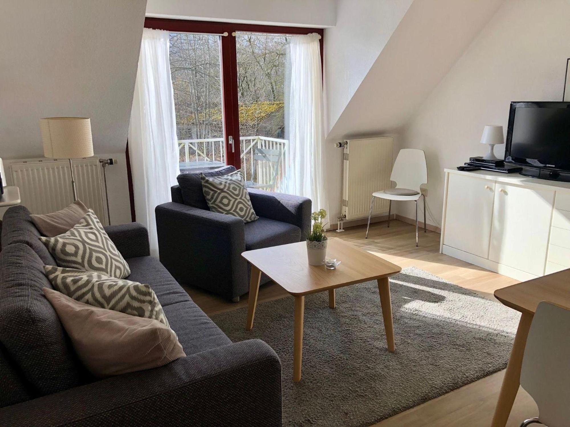 Ferienwohnung-Nils-Holgerson-Mit-Balkon-Zwischen-Strand-Wald-Wiese-Im-Suedosten-Der-Insel-Ruegen Gustow  Ngoại thất bức ảnh